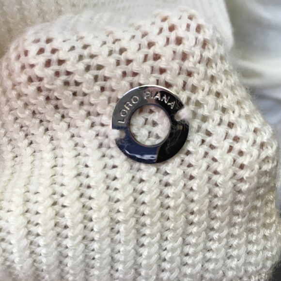 Loro Piana Cream White Cashmere Silk Blend Sweater - Picture 7 of 8